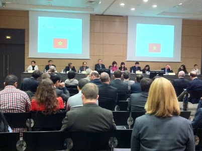 ກອງປະຊຸມສຳມະນາ“ຫວຽດນາມ, ຄູ່ຮ່ວມມືດ້ານ ການຄ້າ ແລະ ອຸດສາຫະກຳອາຊີຕາເວັນອອກ ສ່ຽງໃຕ້”